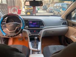 هیۆندای ئەلەنترا